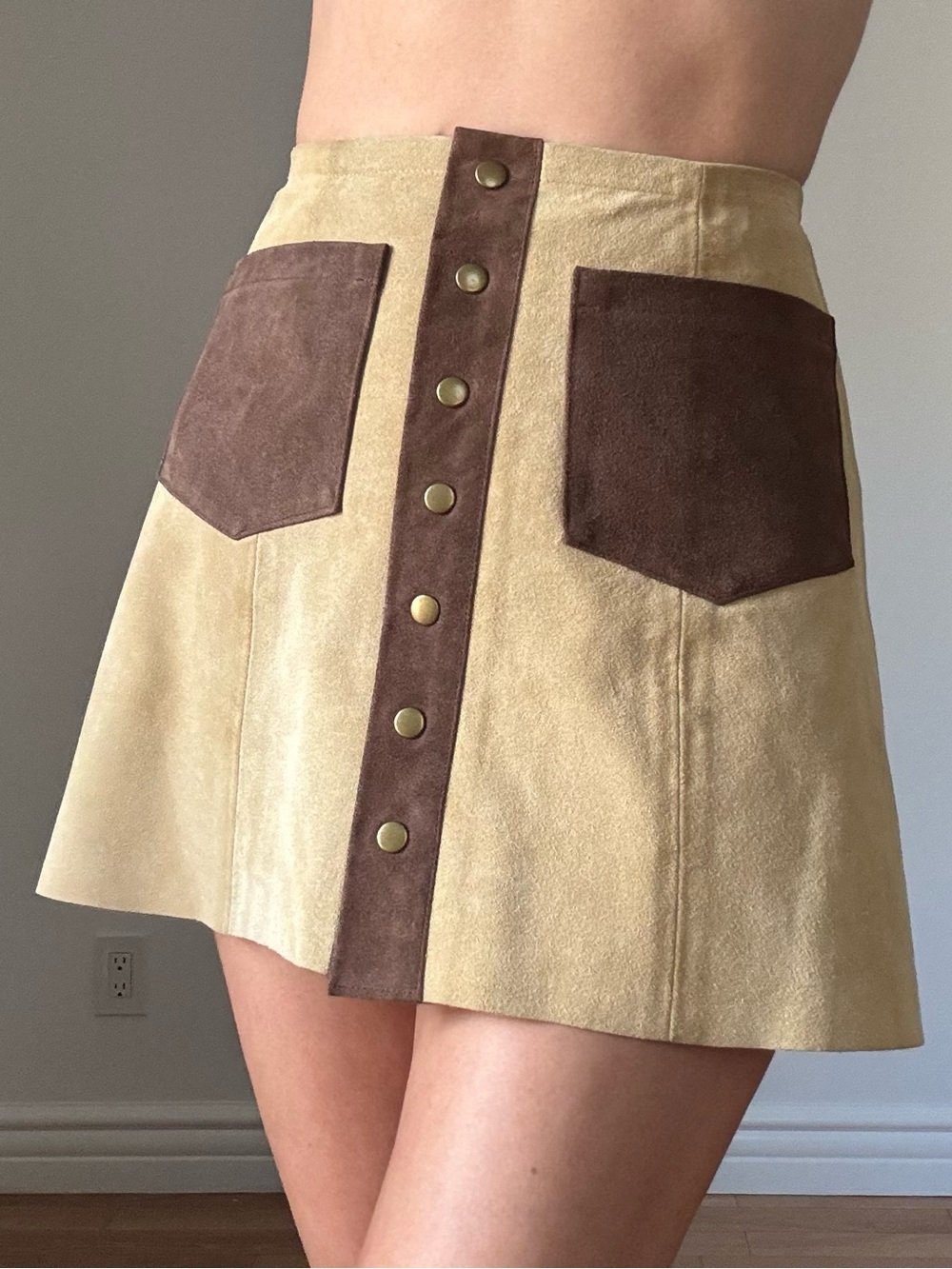 Reformation Leather Suede A-Line Mini Skirt in Beige and Brown in size US 0